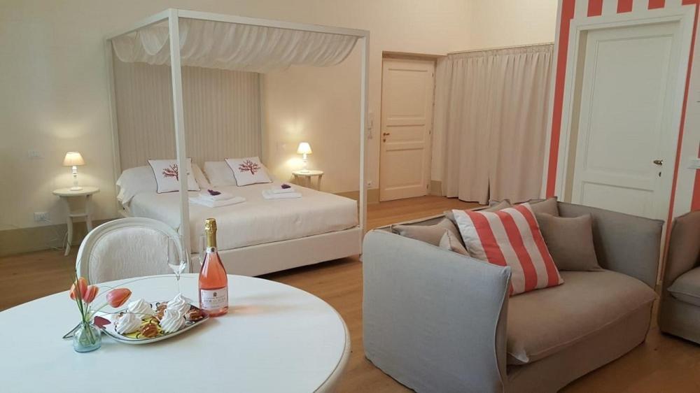 Rambaldi Apartments In Casa Nr 6 With Shared Terrace Bardolino Eksteriør bilde