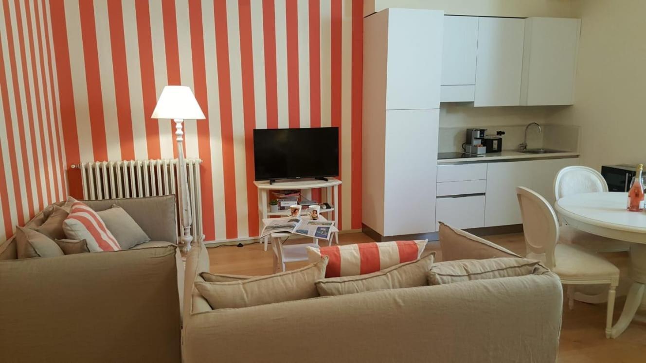 Rambaldi Apartments In Casa Nr 6 With Shared Terrace Bardolino Rom bilde