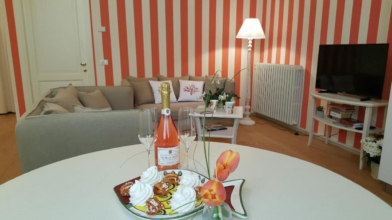 Rambaldi Apartments In Casa Nr 6 With Shared Terrace Bardolino Eksteriør bilde